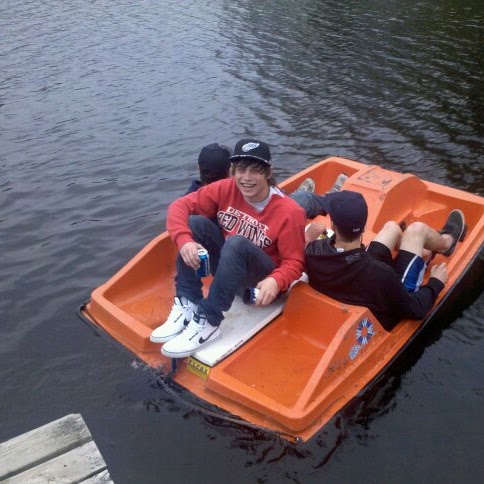 Andrew Forbes Photo 25