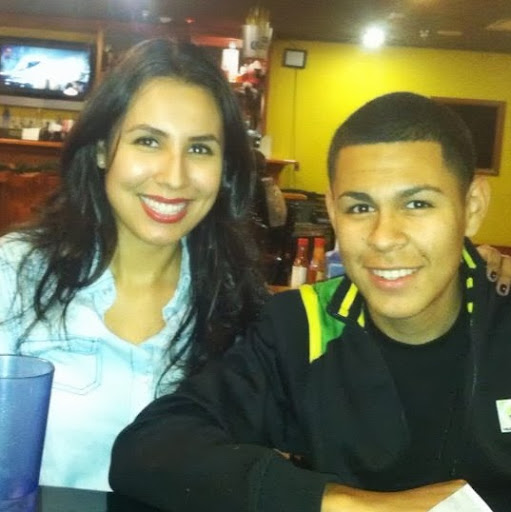 Valerie Ramos Photo 39