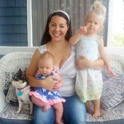 Laura Abrahamsen Photo 10