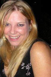 Julie Goodrich Photo 24