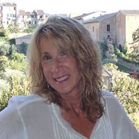 Erika Callahan Photo 27