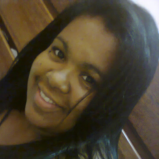Denise Pinto Photo 6