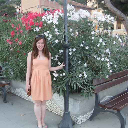 Tracey Robertson Photo 19