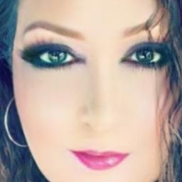 Debbie Davis Photo 7