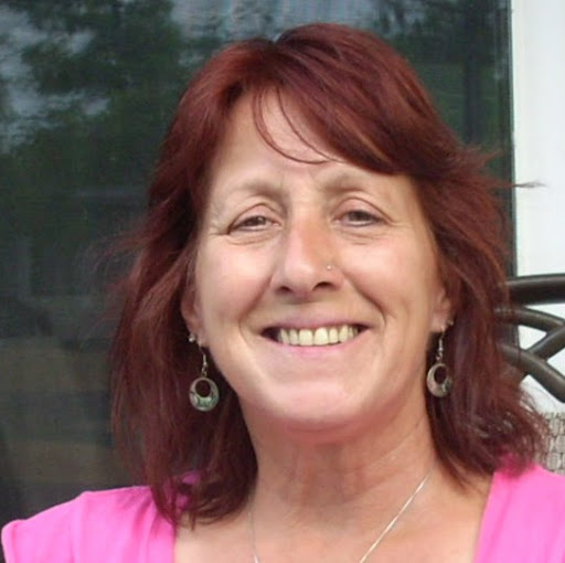 Julie Little Photo 11