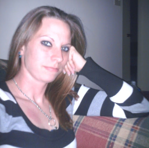 Leslie Connolly Photo 6