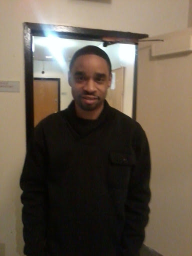 Raymond Bailey Photo 19