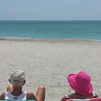 Nancy Earle Photo 19