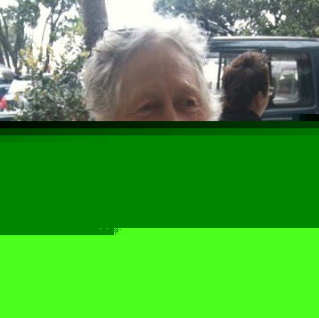 Victoria Dickerson Photo 11