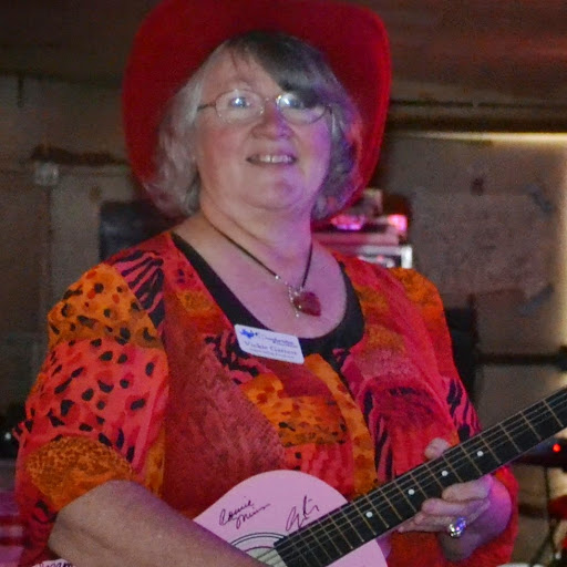 Vickie Garrett Photo 31