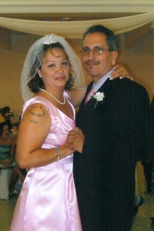 Vicki Lopez Photo 34