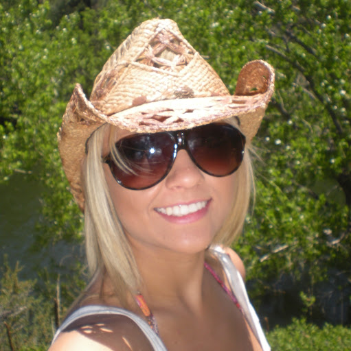 Kristen Weaver Photo 37