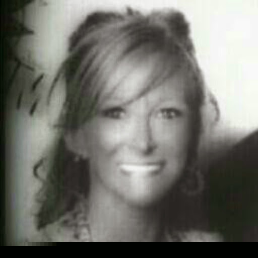 Brandy Roberson Photo 17