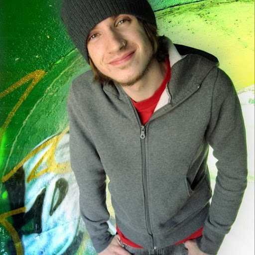 Lee Patton Photo 16