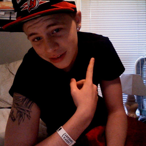 Jayson Tuttle Photo 4