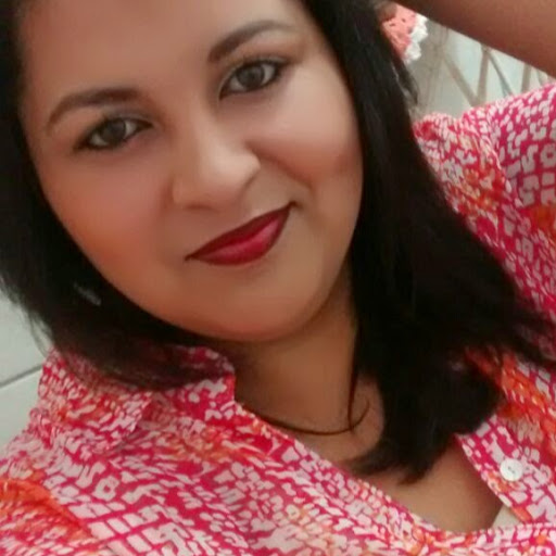 Erica Silva Photo 24