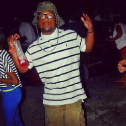 Benjamin Crouch Photo 12