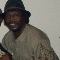 Billy Glover Photo 34