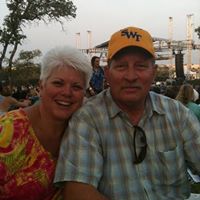 Jackie Wolf Photo 33