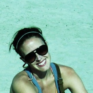 Jenny Clark Photo 15