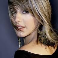 Clara Hunt Photo 10