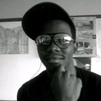 Kris Roberts Photo 15