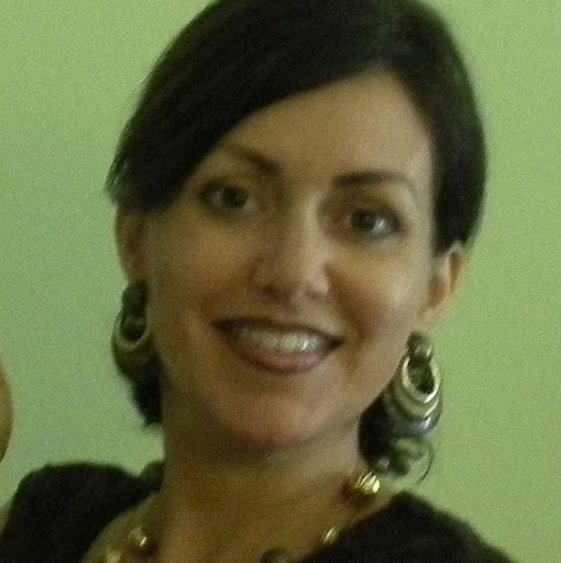 Carmen Rowe Photo 14