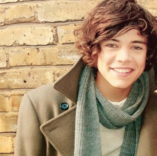 Kathy Hughes Photo 18