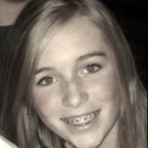 Haley Howell Photo 5