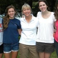 Christine Ayres Photo 10