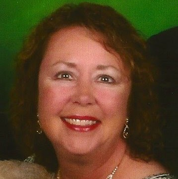 Vickie Robinson Photo 28