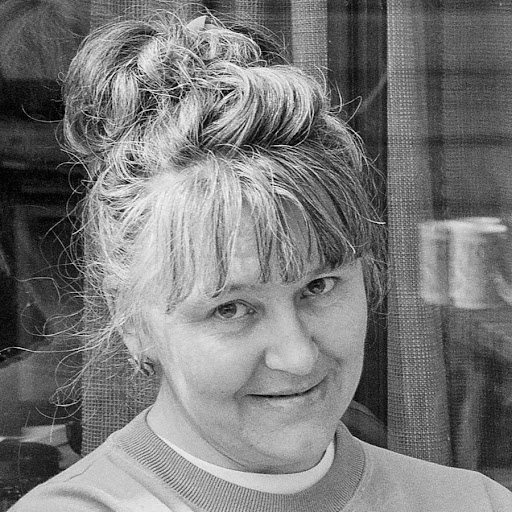 Pauline Austin Photo 21