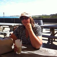 Suzanne Dawson Photo 40
