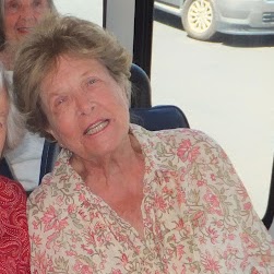 Elizabeth Vickery Photo 3