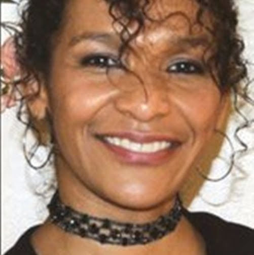 Martha Perkins Photo 20