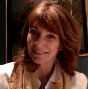 Melanie Lawrence Photo 20