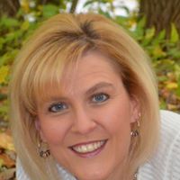 Pamela Chamberlain Photo 17