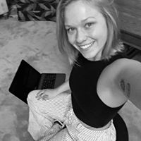 Courtney Shea Photo 5