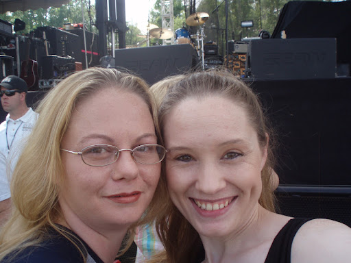 Theresa Simmons Photo 16