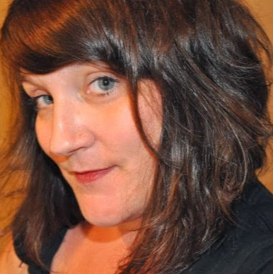 Kimberly Hendricks Photo 18