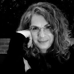 Paula Michaels Photo 15