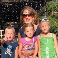 Jackie Graham Photo 38