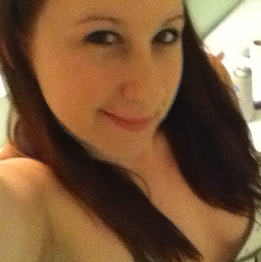 Rebecca Gold Photo 14