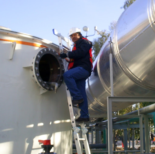 Eduardo Velazquez Photo 20