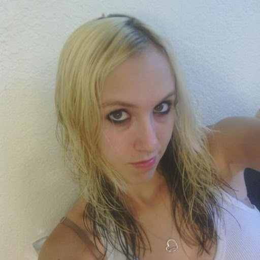 Michele Mason Photo 38