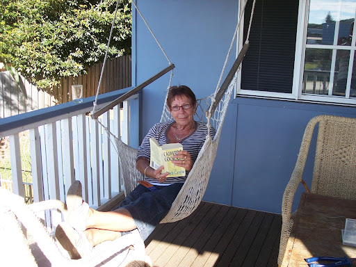 Carole Briggs Photo 33