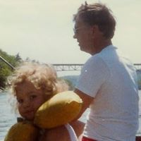 Sarah Garner Photo 19 Sarah Garner Photo 19