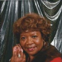 Sandra Robbins Photo 18