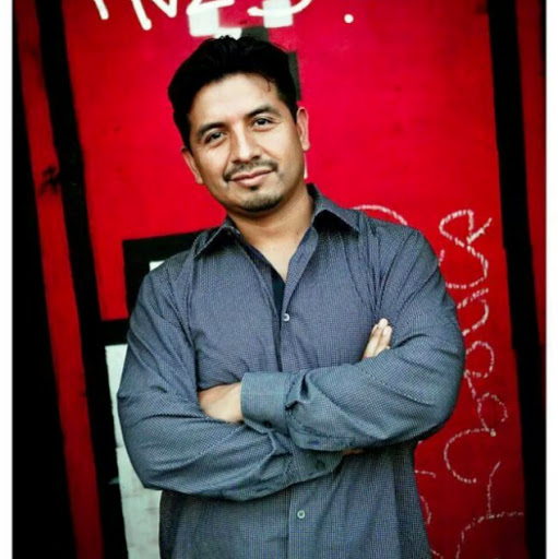 Oscar Mendoza Photo 23