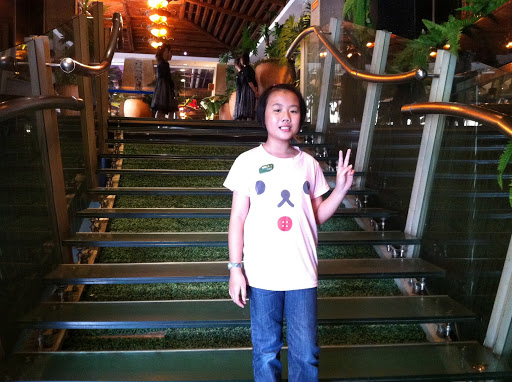 Ching Lau Photo 19